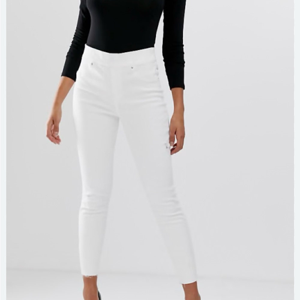 SPANX NWT Women’s White Stretch Skinny jeans - Picture 10 of 10